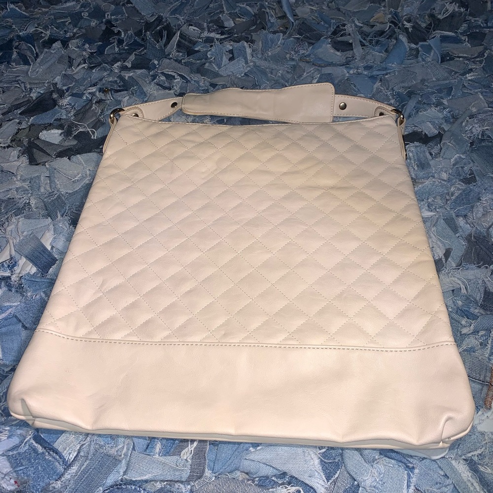Express Shoulder Bag